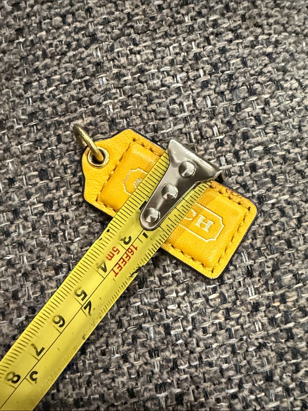 COACH Mustard Yellow Leather Logo Tag Keyring - Picture 4 of 4